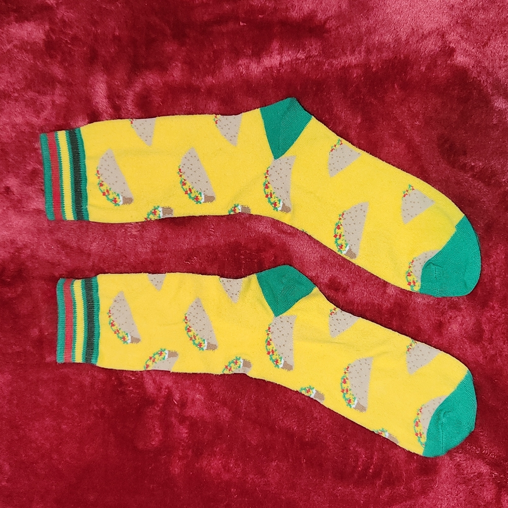 🆕Men's Crew Socks, Taco Print Silly Novelty Socks Yellow Green, Sz 6-12 US NWOT